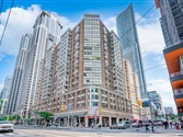 711 Bay St 1820, Toronto