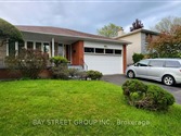 45 Pineway Blvd, Toronto