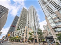 2191 Yonge St 3711, Toronto