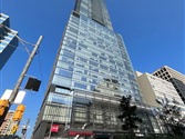 488 University Ave, Toronto