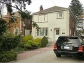 2105 Avenue Rd, Toronto