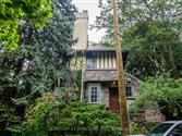 15 Pine Hill Rd, Toronto