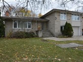 33 Hawksbury Dr, Toronto