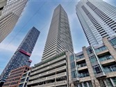 2221 Yonge St 2104, Toronto