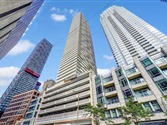 2221 Yonge St 4205, Toronto