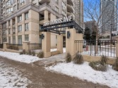 256 Doris Ave UPH07, Toronto