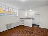 2676 Yonge St 16, Toronto