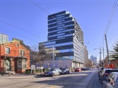 195 Mccaul St 1701, Toronto