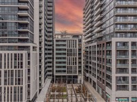 400 Adelaide St 719, Toronto