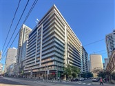 111 Elizabeth St 652, Toronto