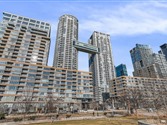 15 Iceboat Terr 4216, Toronto