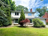 125 Bannatyne Dr, Toronto