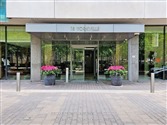 18 Yorkville Ave 2504, Toronto