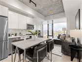 195 Mccaul St 701, Toronto