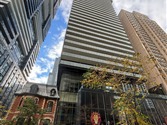 15 Grenville St 1711, Toronto