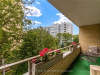 581 Avenue Rd 501, Toronto