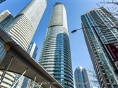 12 York St 3210, Toronto