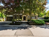 23 Dewbourne Ave, Toronto