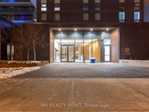 120 Varna Dr 902, Toronto