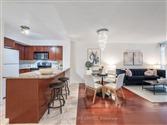 30 Grand Trunk Cres 1705, Toronto