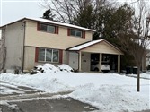 10 Rochelle Cres Main Fl, Toronto