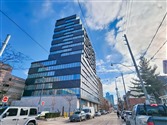 195 Mccaul St 1809, Toronto