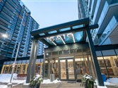 19 Singer Crt 1509A, Toronto