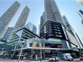 65 Bremner Blvd 2111, Toronto