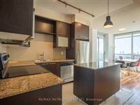 500 Sherbourne St 1704, Toronto