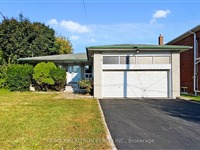 72 Mosedale Cres, Toronto