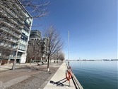39 Queens Quay 840, Toronto