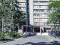 100 Leeward Glwy 1708, Toronto