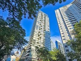 75 St. Nicholas St 1705, Toronto