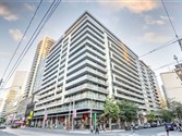 111 Elizabeth St 752, Toronto