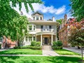 32 Roxborough St, Toronto