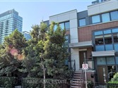 31 Oak St, Toronto