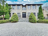61 Arjay Cres, Toronto
