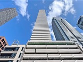 2221 Yonge St 3705, Toronto