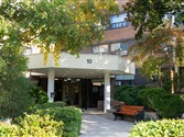 10 Sunrise Ave 422, Toronto