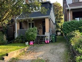 121 Maplewood Ave, Toronto