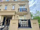 78 Carr St 19, Toronto