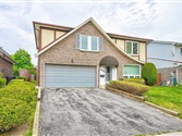 1076 Huntingwood Dr, Toronto