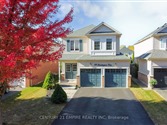 77 Beachgrove Cres, Whitby