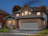 122 Robert Adams Dr, Clarington