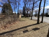 60 Pine Ridge Dr, Toronto