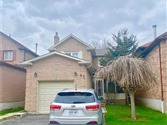 62 Deverill Cres, Ajax