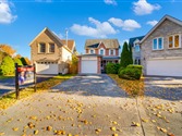 47 Cornwall Dr, Ajax