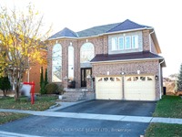 131 Root Cres, Ajax