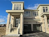 1026 Crowsnest Hllw, Pickering