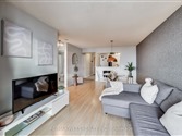 5 Greystone Walk Dr 1917, Toronto